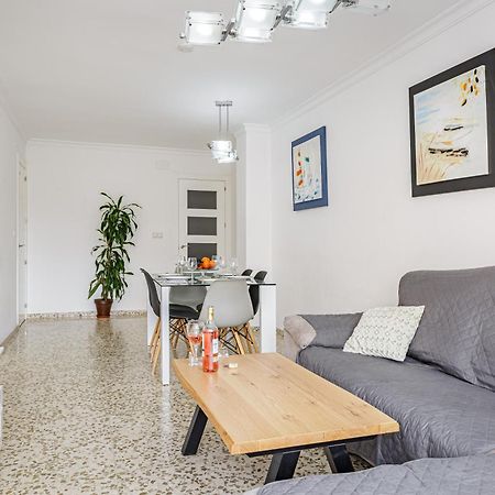 Piso Amplio Cerca Del Centro De Malaga Capital Apartment Exterior photo